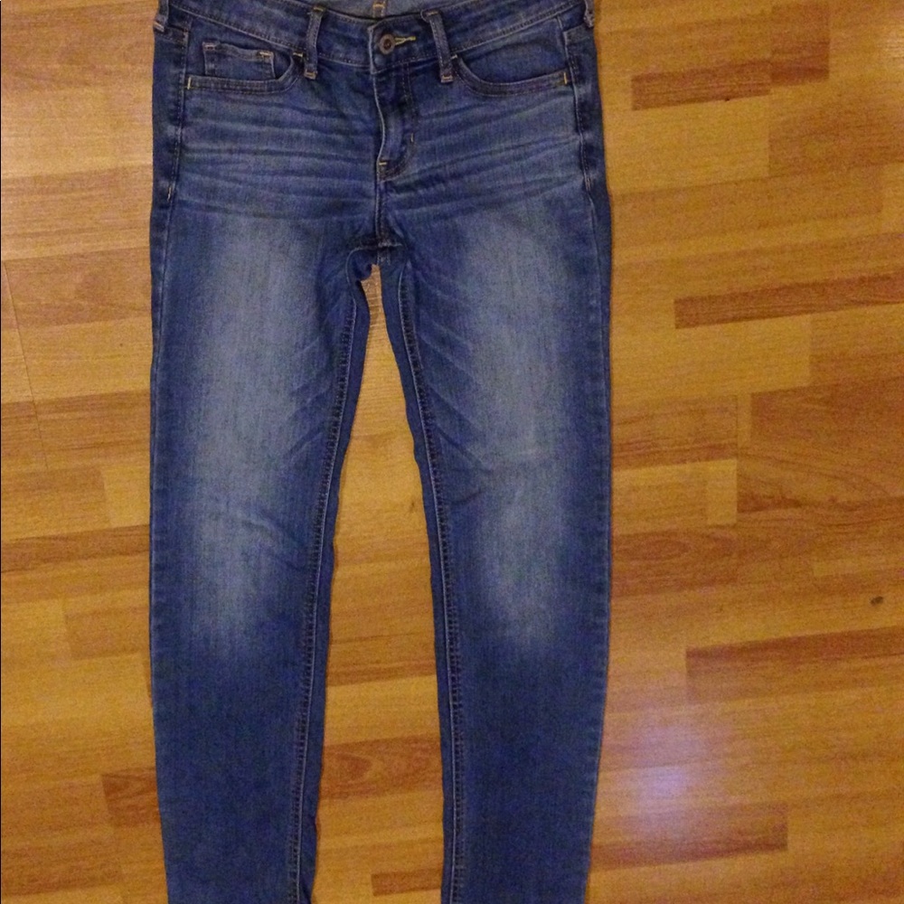Hollister Skinny Jeans Size 1R